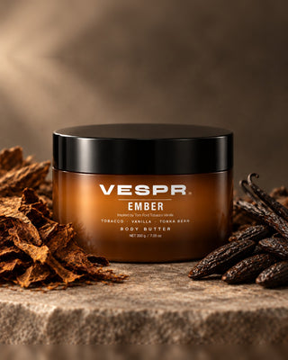 VESPR EMBER with tobacco leaf, vanilla pods and tonka beans
